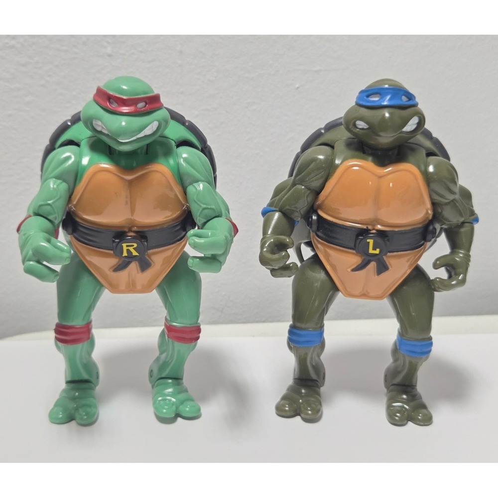 2022 Playmates Teenage Mutant Ninja Turtles TMNT Mutations Leonardo Raphael